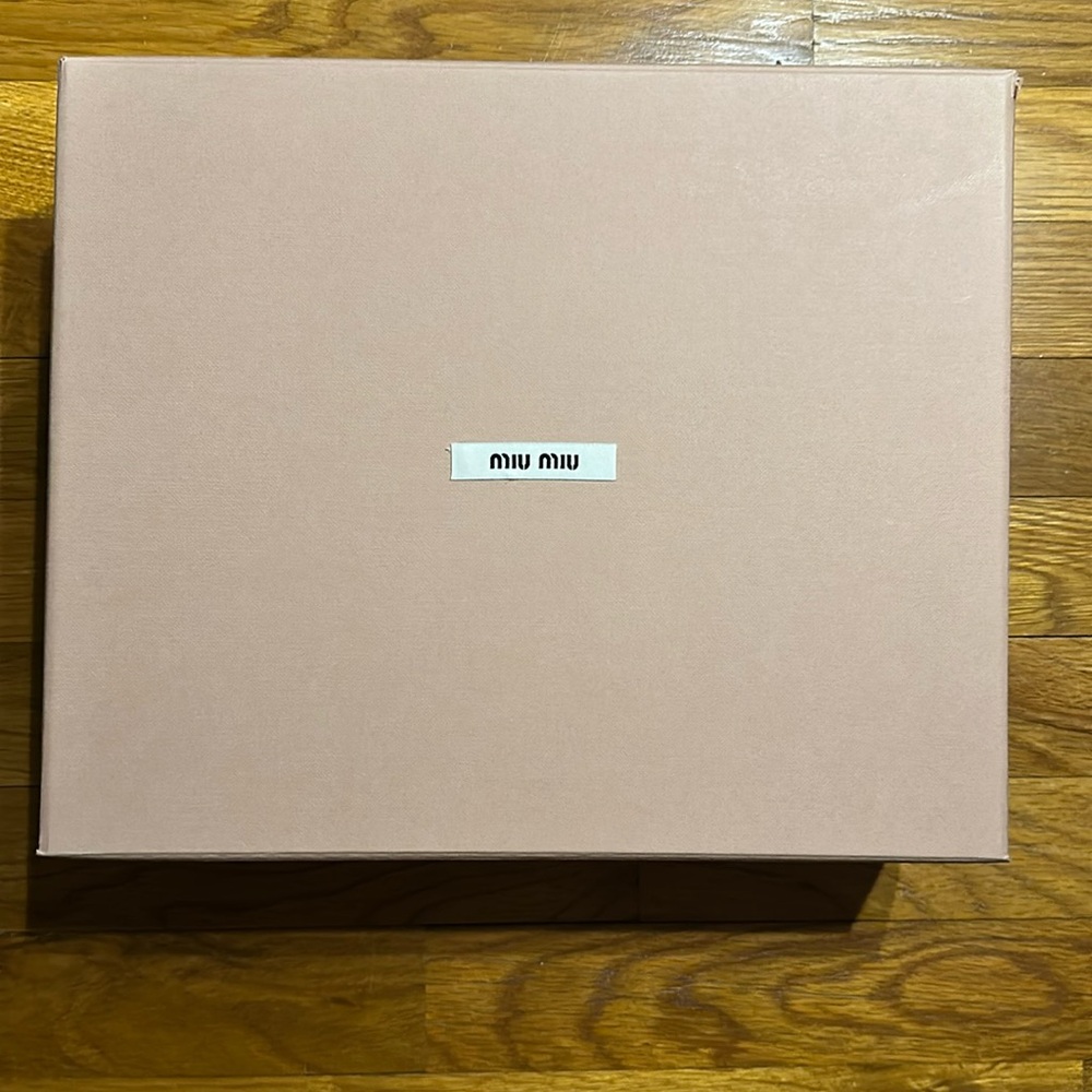 Miu Miu - Box - Pink